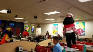 Chuck E Cheese table dancers
