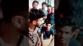 ആ പാട്ട് പാടിയ യഥാർത്ഥ ആൾ|എന്നും വരും വഴി vakkil |The Real Man Who Sing That Song|TIK_ TOK Videos