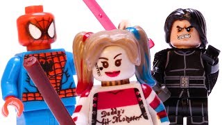 LEGO Star Wars STOP MOTION Kylo Ren vs Spiderman vs Gandalf vs Harry Potter | By LEGO Worlds