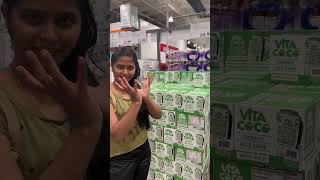 Americaல அடிக்கர வெயிலுக்கு இளநீர் கிடைக்குமா?#coconut #water #shortsfeed #trending#viral #ytshorts