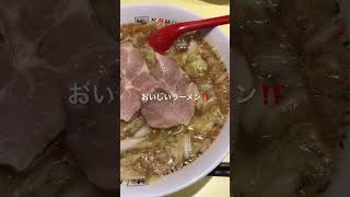 神座でおいしいラーメン！