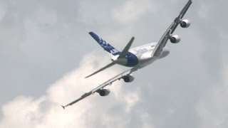 Airbus and Boeing battle it out at annual air show