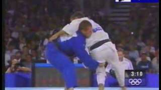 Judo 2000 Sydney: Huseyin Ozkan (TUR - Larbi Benboudaoud (FRA) final