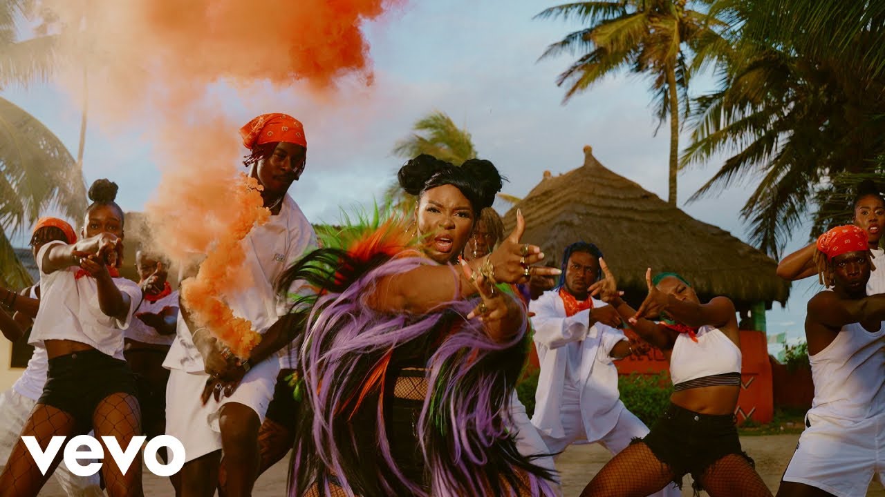 Yemi Alade Baddie Chords Chordify