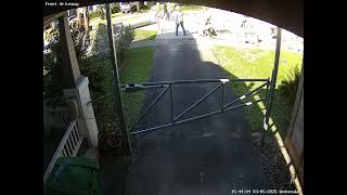 Construction Workers Fight Off Gunman Who Tried to Rob Them