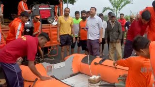 Gujarat: NDRF teams launch rescue operation amid flood in Valsad