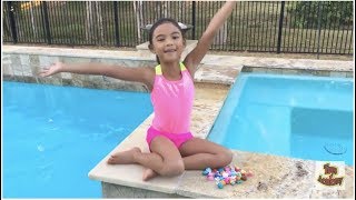 Fun Day Diving and Swimming with Shopkins | Toys Academy
