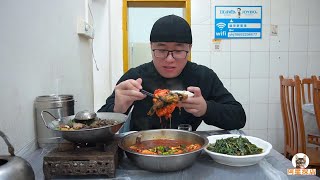 【阿星探店】长沙湘菜老店，小院里做饭，湖南土菜风味，鳝鱼腊肉鲜美 Chinese Food Tour