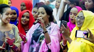 JACEYL QASAB KUMA HAGAAGO HODAN ABDIRAXMAN  LIVE SHOW BOORAMA 2018