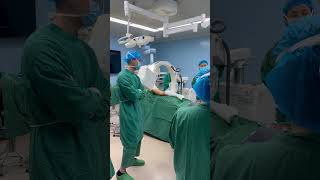 手术快结束了。髋关节置换手术 #hospital #doctor #shortvideo