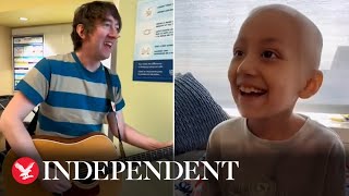 Plain White T s singer performs Hey There Delilah for young cancer patient with same name