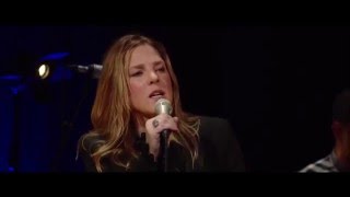 Diana Krall - Operator - Live