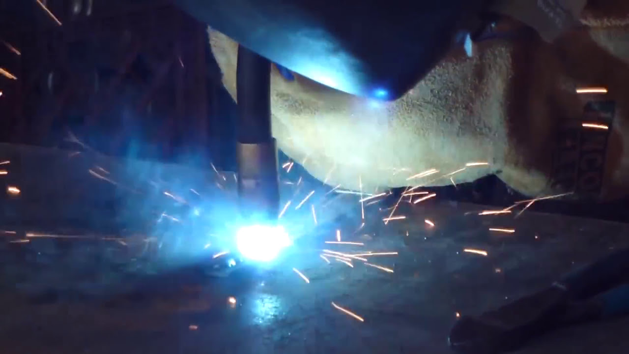 MIG Welding For Beginners - YouTube