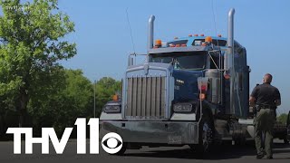 Arkansas trucking industry down over 2,000 drivers