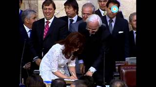 AV-5341 [Cadena nacional: primera asunción presidencial de Cristina Fernández de Kirchner] (frg. II)