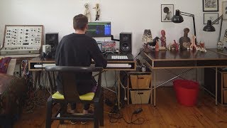 One Thing: Robert Lippok – Sine wave percussion