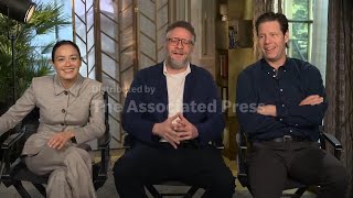 The Studio Cast Try Not To Break While Filming