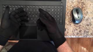 The Writer's Glove - Keep Your Entire Hand Warm While Typing at the Keyboard