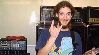 Guthrie Govan - Guitar Techniques - September 2003 - Soloing School #20 .wmv