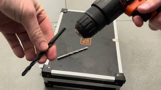 How to Change Bits on a Black \u0026 Decker Drill