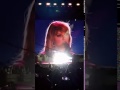 Taylor Swift singing 