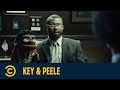 Bewährungshelfer mit Puppe | Key & Peele | S04E02 | Comedy Central Deutschland