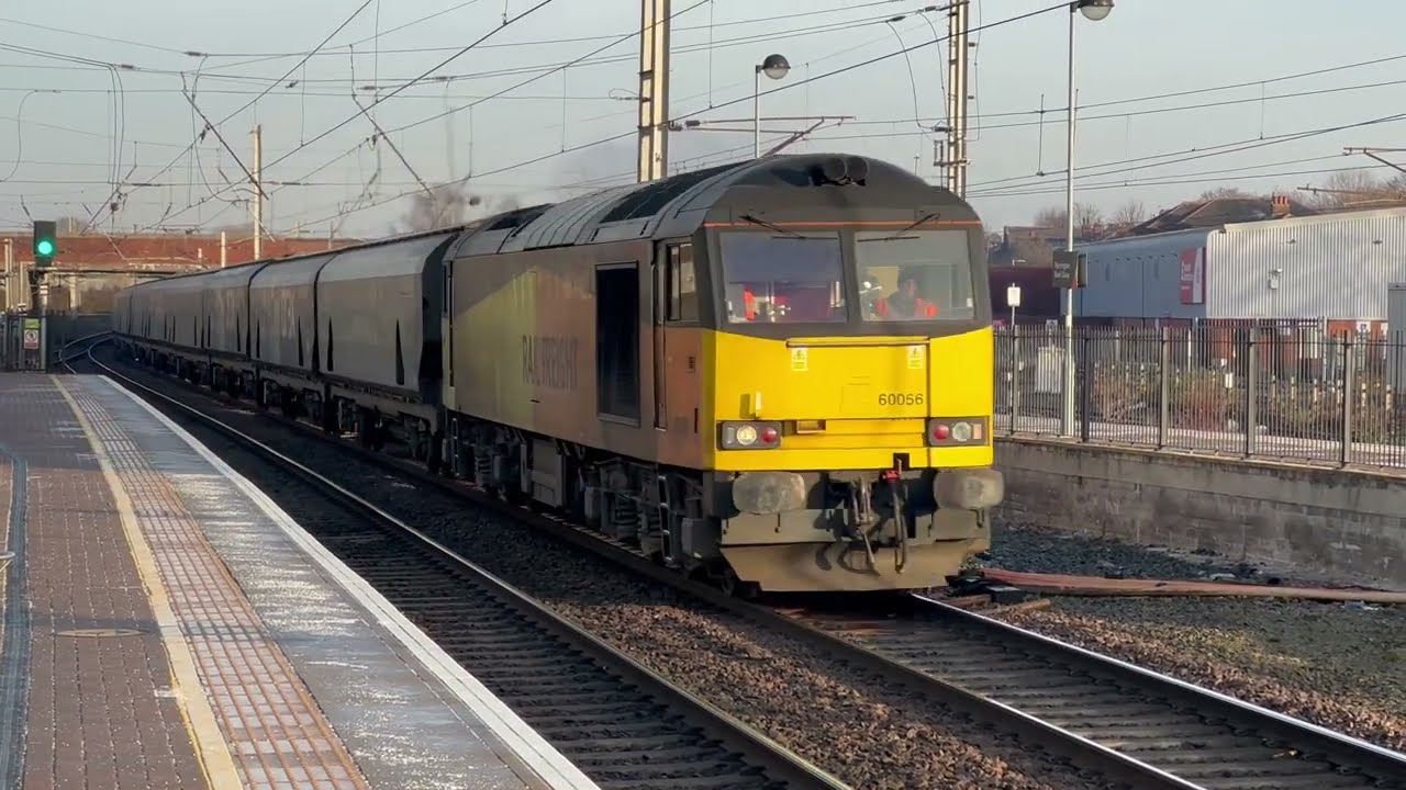 Trains At Warrington Bank Quay 2 - YouTube