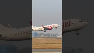 Boeing-737 TakeOff | SpiceJet | #shorts #trending #viralshorts #aviation #boeing #spicejet