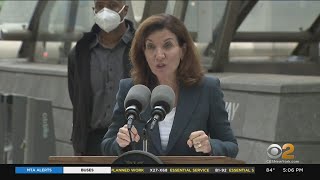 Gov. Hochul Says MTA Failed New Yorkers After Power Surge