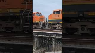 🔥🔥Super-Fast BNSF 5-Unit!!! 💪🔥 #shorts #bnsf #unionpacific #csx #cn