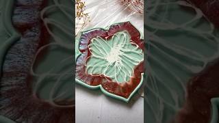 Lets make beautiful resin tray with white amd red meca colours #shortvideo #viralvideo #diy #shorts