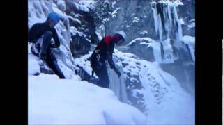 Wintercanyoning