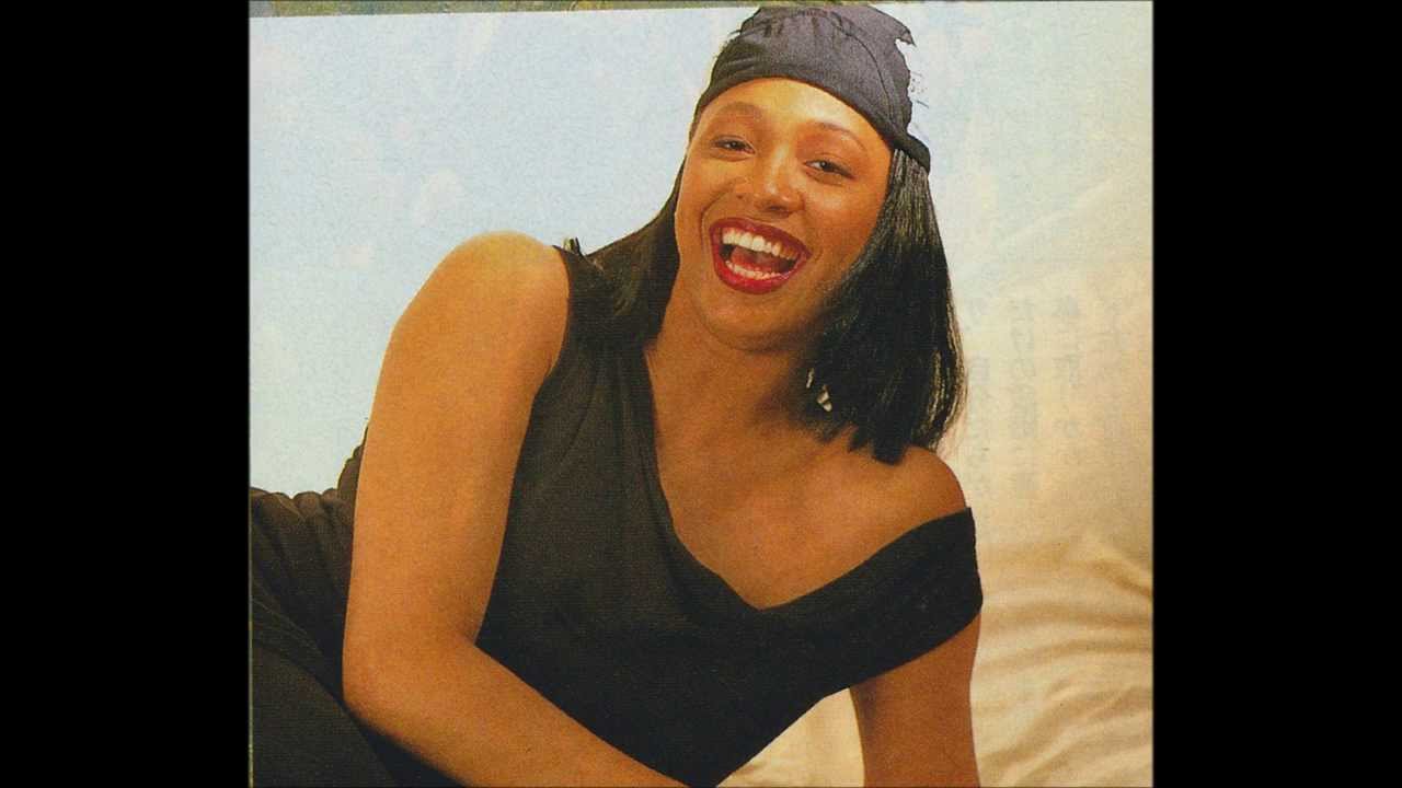 Lisa Fischer "How Can I Ease The Pain" Singing Live In 1992 - YouTube