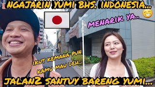 NGAJARIN YUMI BAHASA INDONESIA , SAMBIL JALAN-JALAN SANTUY NGIKUTIN KEMANA PUN DIA MAU..