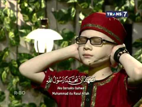 Muadzin Adzan Maghrib