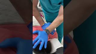 MID BACK CRACK COMPILATION! 🤤 KING OF CRACKS #kingofcracks #chiropractor #asmr #satisfyingvideo