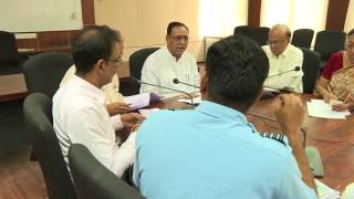 Guj CM visits the state control room in Gandhinagar and reviews the situation