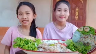 ตำซั่วขนมจีนตีนไก่น้ำปลาร้านัวๆเผ็ดๆอร่อยถึงใจ