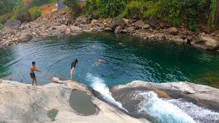 ARIPPARA  WATERFALLS | കണ്ണാടി പോലുള്ള വെള്ളത്തിൽ അടിച്ചു  പൊളിച്ചു കുളിക്കാ൦ | MY TRAVEL SHOOT-3