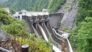 黒部峡谷鉄道「トロッコ電車の旅」富山県黒部市【観光】日本三大峡谷