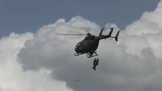 Stranded operators helped by Arkansas National Guard helicopter crew