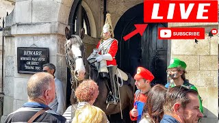Live at Horse Guards and Buckingham Palace #London