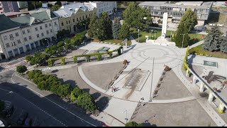 LEVICE VTEDY  A DNES: Námestie hrdinov / LEVICE THEN AND NOW: Heroes` Square