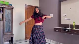 Akhiyaan Milaoon Kabhi - Video Song | Raja | Madhuri Dixit & Sanjay Kapoor | Alka & Udit