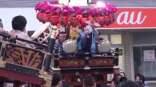 袋井市浅羽芝八幡神社祭典 2014 2日目 その1　浅岡八幡神社の浅圓車と一緒に。み組の役太鼓