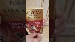 #unboxing;Godiva Chocolates#asmr #sweets #shorts