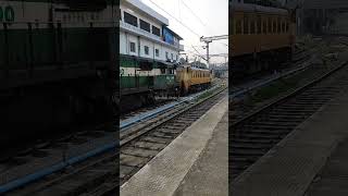 22010 WAG-1 \u0026 13500 WDG-3A with 06504/MDU SCT Special Express departing Madurai Junction