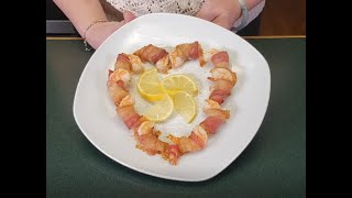 Bacon Wrapped Shrimp Appetizer (看阳光怎么用简易快手的方法，仅用培根和虾仁就可以搭配出即美味又漂亮的培根虾卷！)