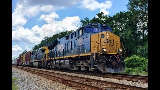 CSX Q406 Climbs the Hill at Meads [HD]