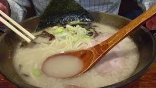 【とんこつラーメン】青森県弘前市 ラーメン酒場 八甲田食堂 豚骨らーめん 700円